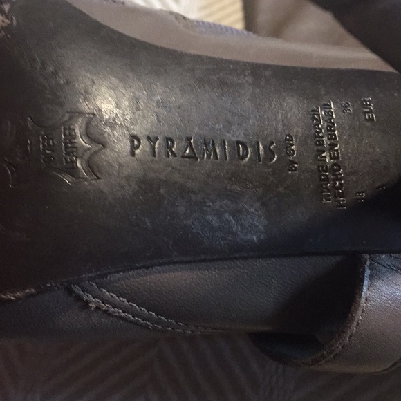 Pyramidis by GVD | Leather Boots with Buckles - Picture 3 of 10